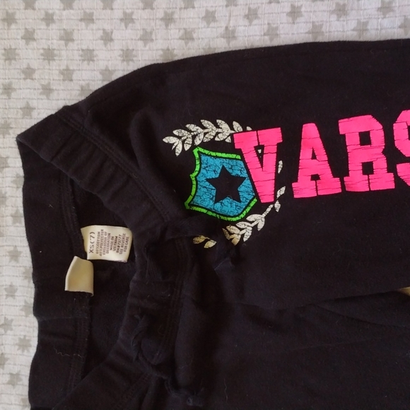 Soft & Comfy 3 for 1 Bundle - Pants and Sweatshirt - Picture 11 of 12